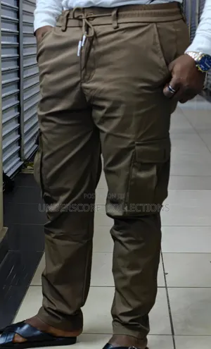 Classy Men Normal Fitting Cargo Pants
