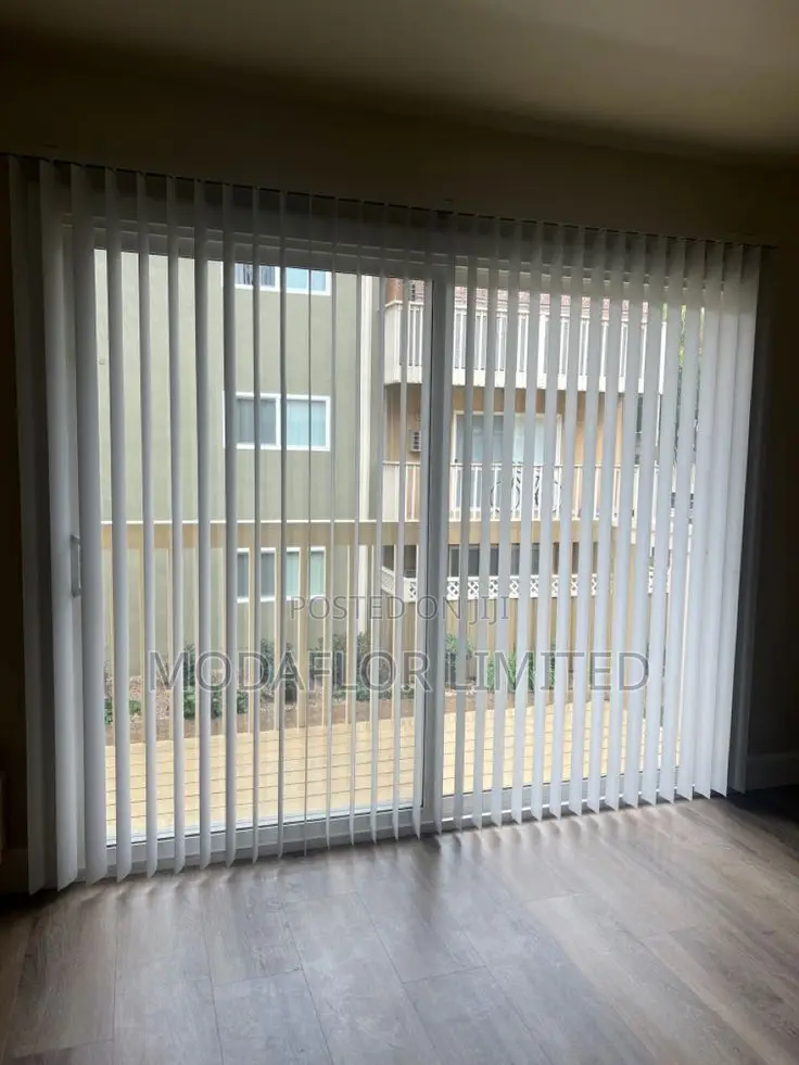 Durable Vertical Office Blinds – Easy Maintenance