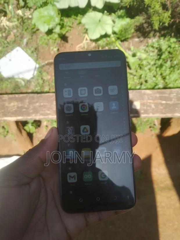 Tecno Spark 8C 64 GB Blue - thumbnail 8