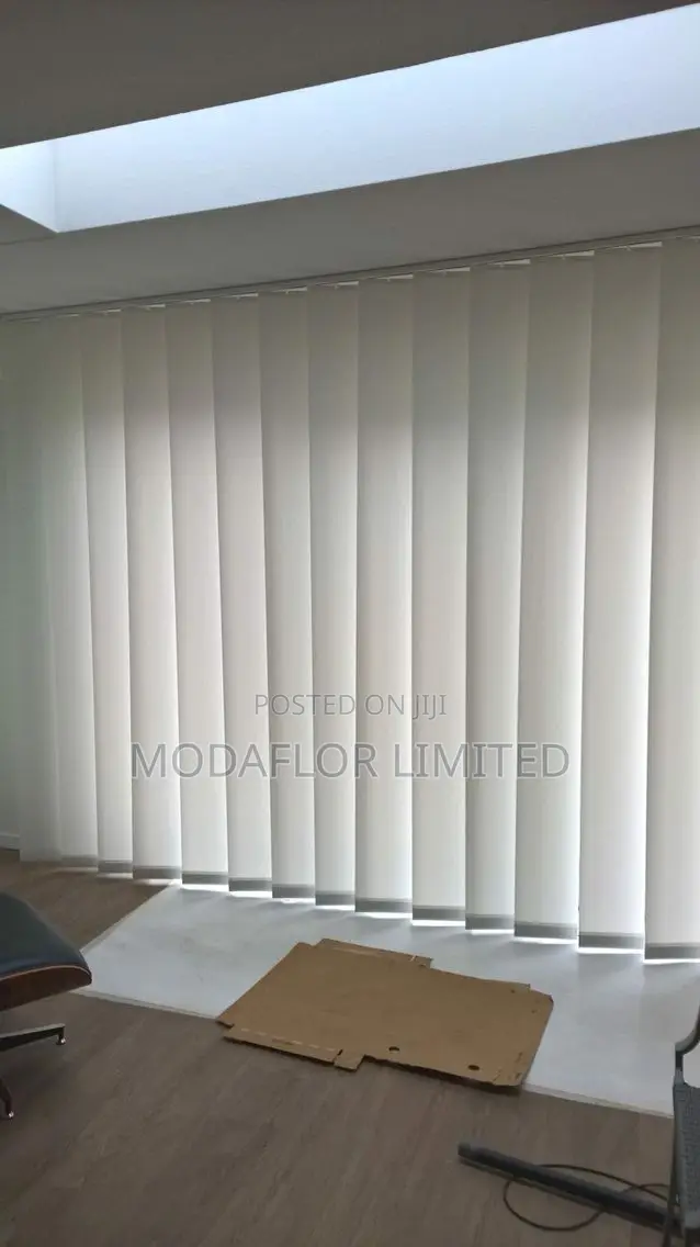 Office Vertical Blinds – Reduce Glare Heat