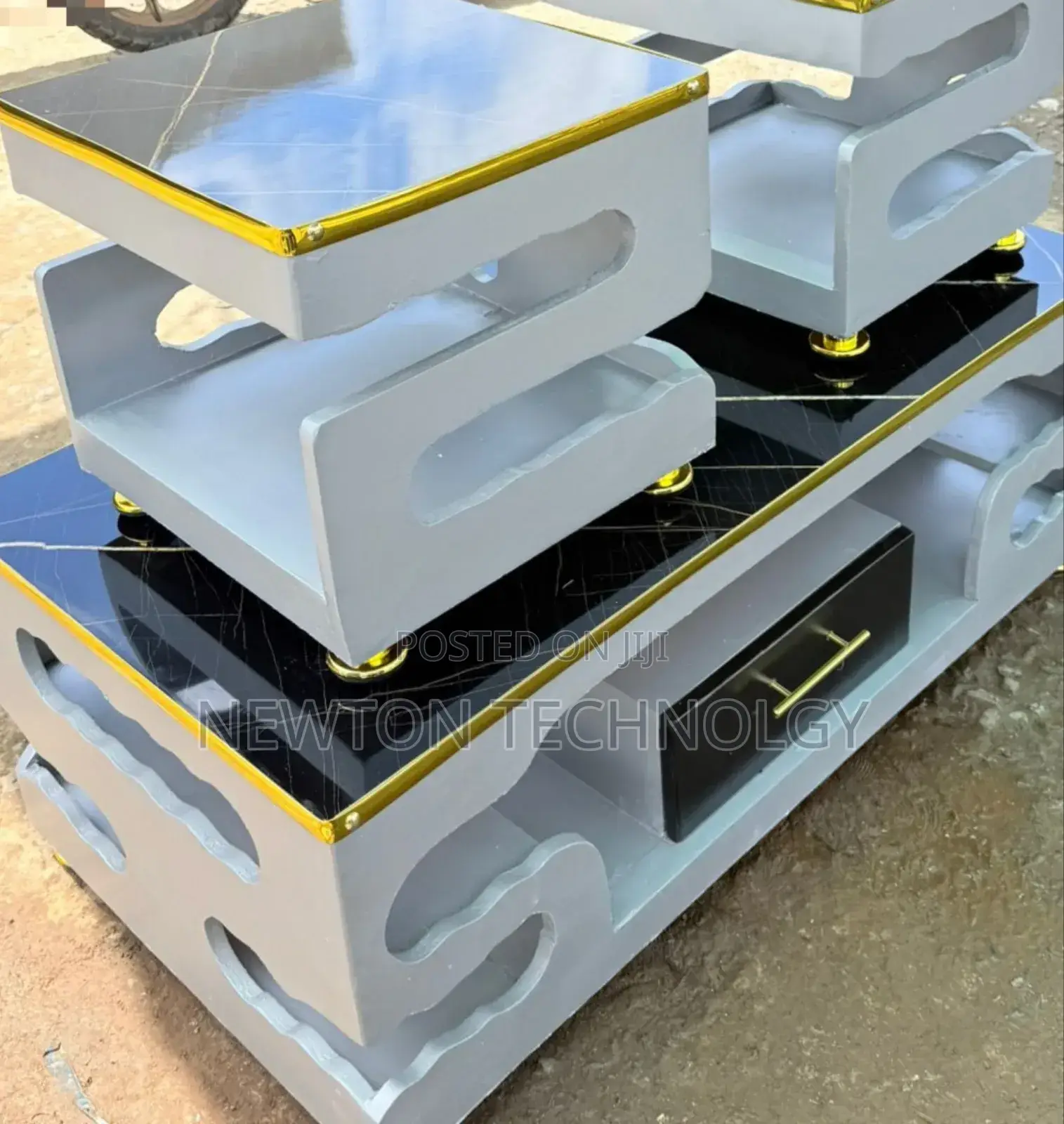 Modern Coffee Table With Glass/Marble Topping With 2 Stool