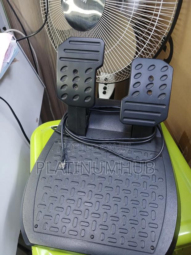 Thrustmaster Wheel+Pedals Used - thumbnail 3