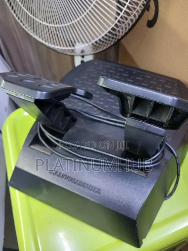 Thrustmaster Wheel+Pedals Used - thumbnail 4