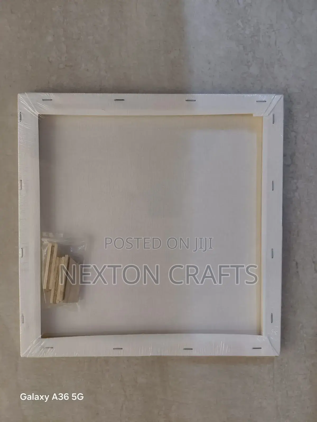 Plain Canvas