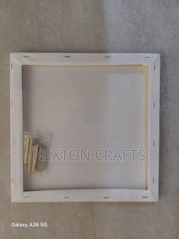 Plain Canvas - thumbnail 2