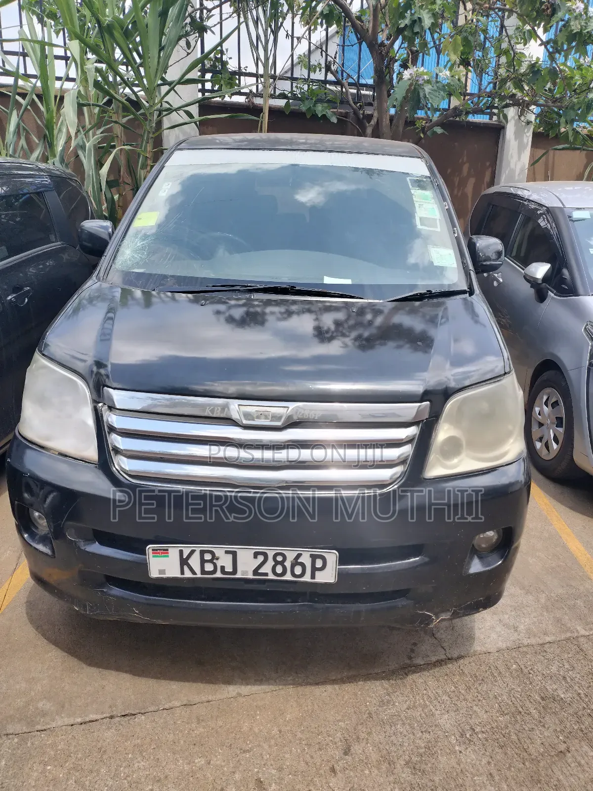 Toyota Noah 2002 Black