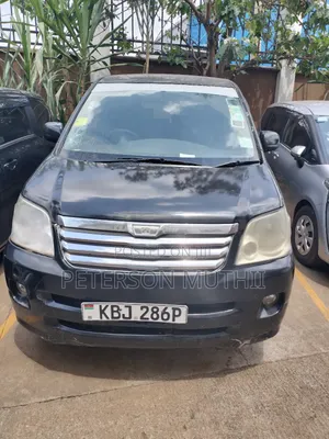 Toyota Noah 2002 Black