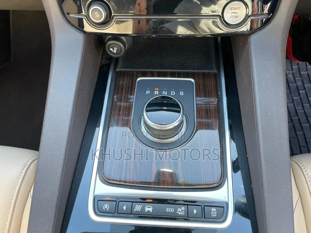 Jaguar F-Type 2016 Blue