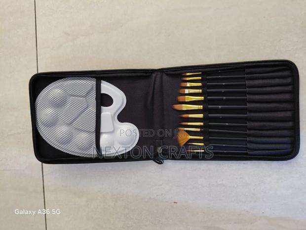 Brushes Pouch - main view