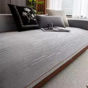 Chenille* Material Sofa Covers
A Set of *7 Seater