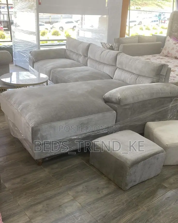 Comfortable Corner Sofa 6 Seater