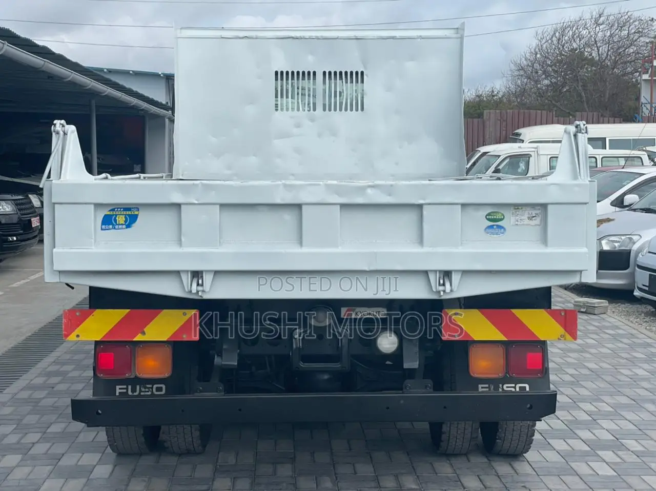 Mitsubishi Fuso 2015