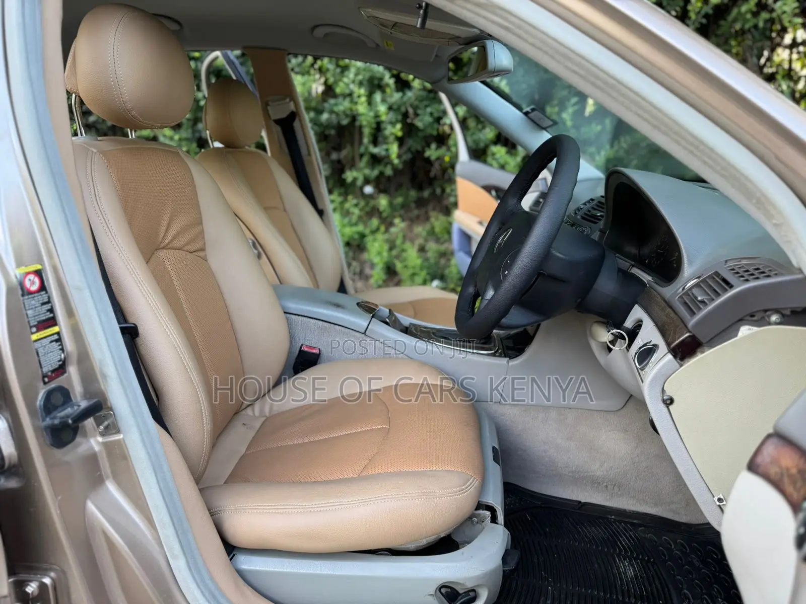 Mercedes-Benz E240 2002 Gold