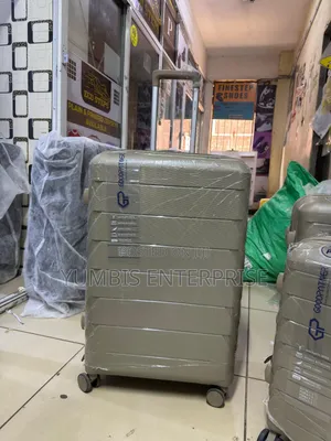 Large Rubber Suitcase Height 66cm Capacity 23kgs
