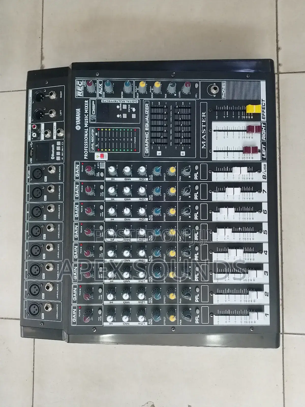 Yamaha 8 Channel Powered Mixer