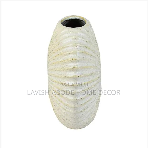 Round Boho Flower Vase - thumbnail 3