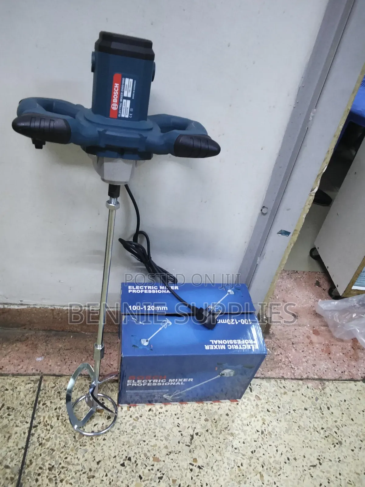 Commercial Bosch Electric Mixer Machine / Mixer Machine