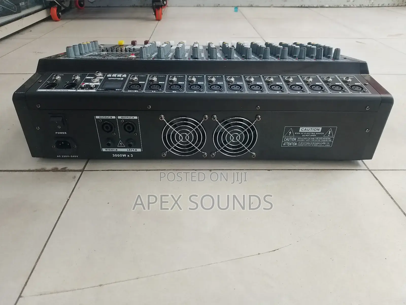 12channels Yamaha Powered Mixer