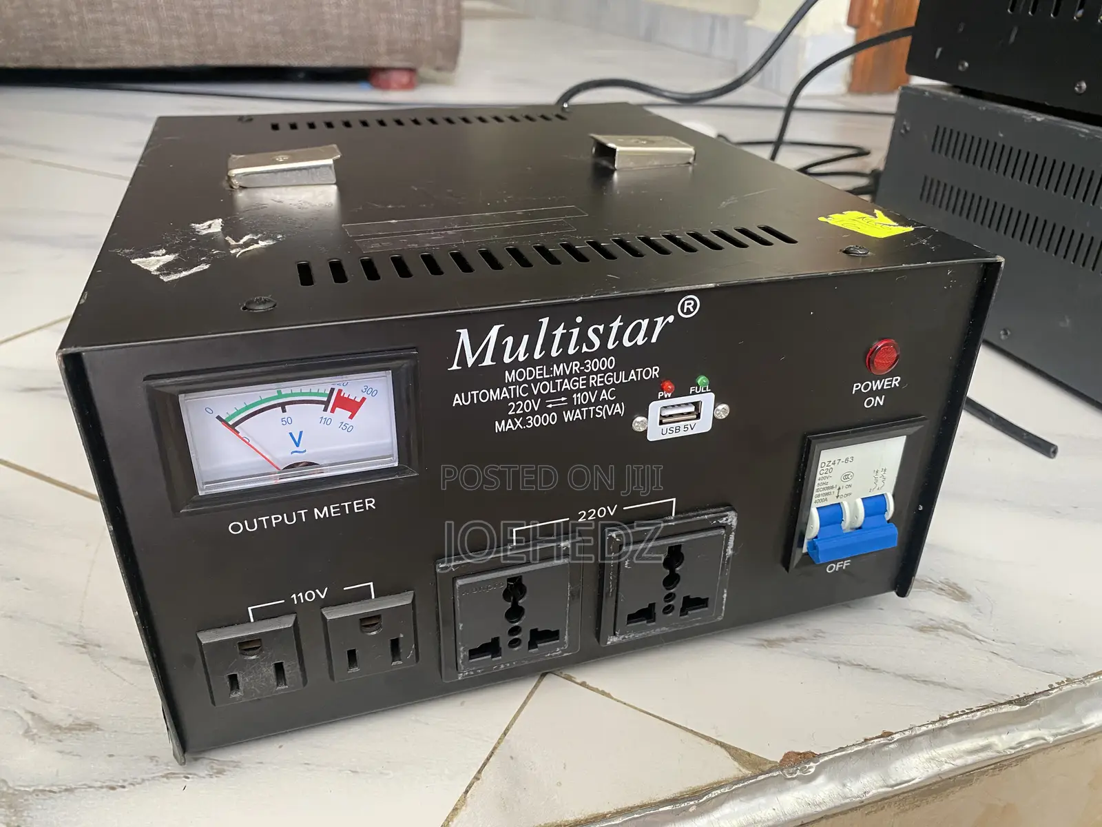 Stepdown/Step Up Voltage Regulator