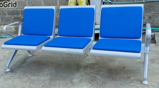 3-Seater Padded Waiting Chair With Armrests – Blue