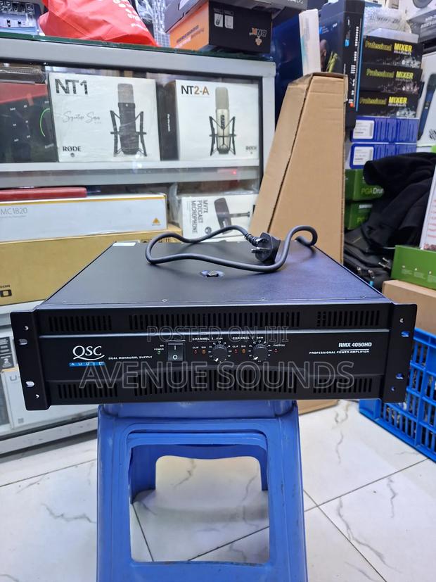 Qsc Rmx4050 Amplifier - main view