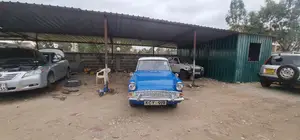 Ford Anglia 1966 Blue
