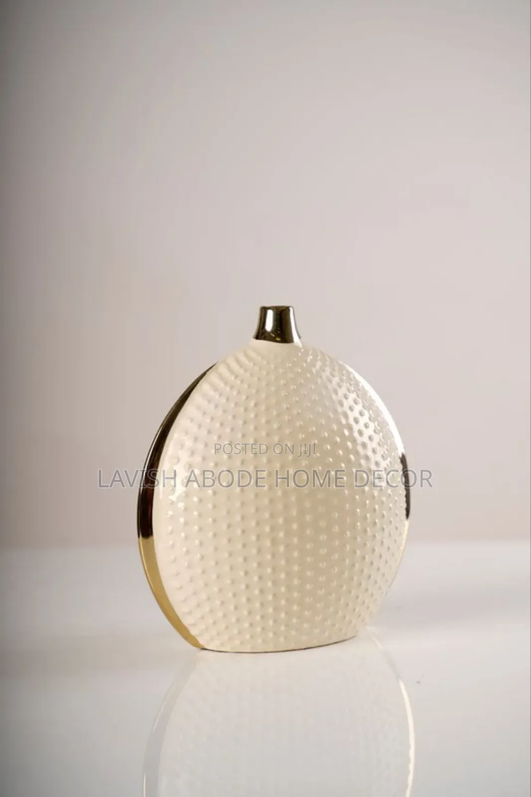 Ceramic Hobnail Flower Vase With a Gold-Toned Rim
