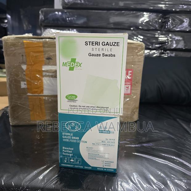 Sterile Gauze Swabs 100’S - main view