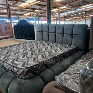 Spacious 5 by 6 Modern Bubble Bed
