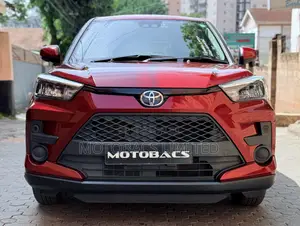 Toyota Raize 1.0 AWD 2019 Red