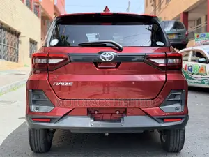 Toyota Raize 1.0 AWD 2019 Red