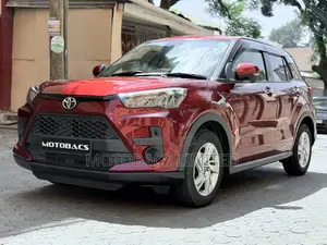 Toyota Raize 1.0 AWD 2019 Red