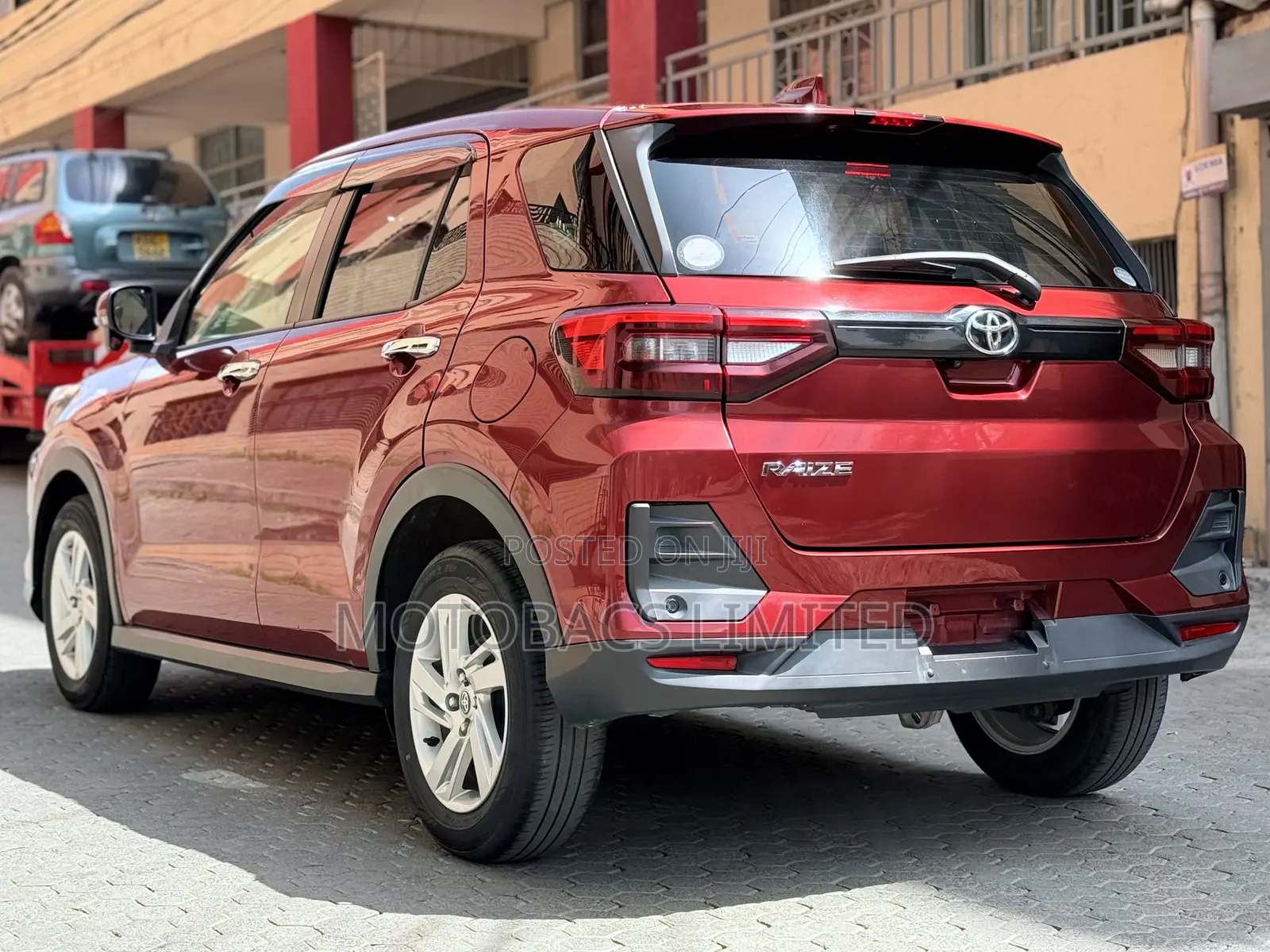 Toyota Raize 1.0 AWD 2019 Red