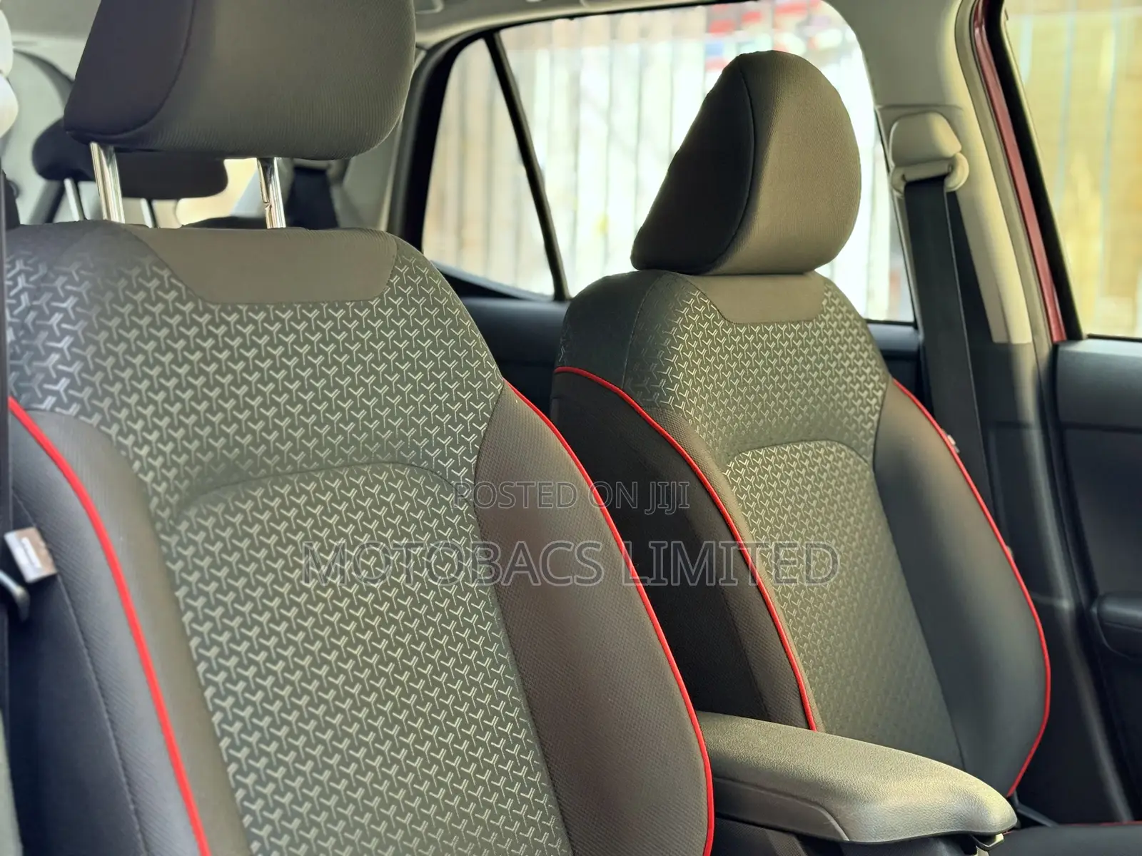 Toyota Raize 1.0 AWD 2019 Red
