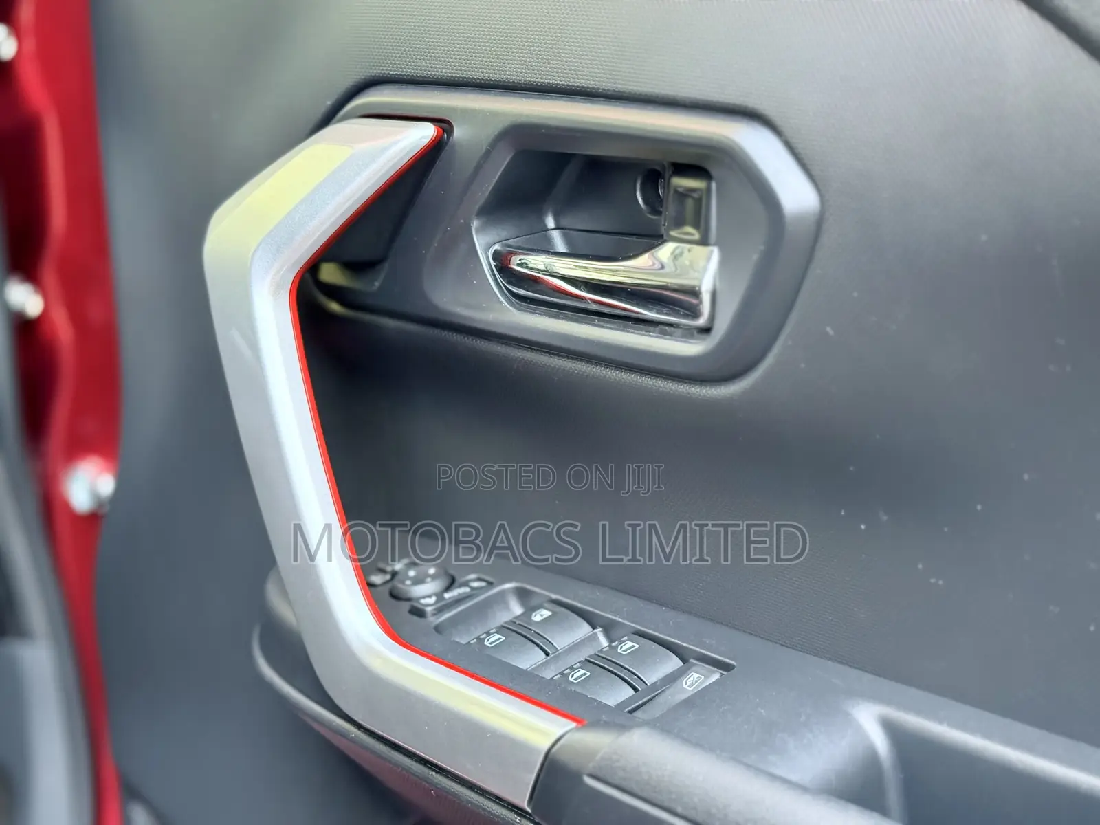 Toyota Raize 1.0 AWD 2019 Red
