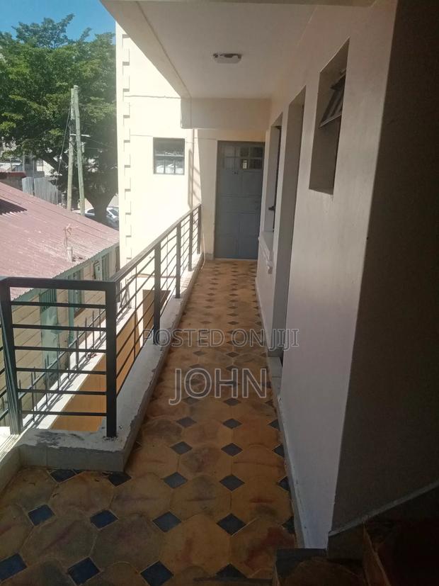 Mini Flat in Komarock for rent - thumbnail 6