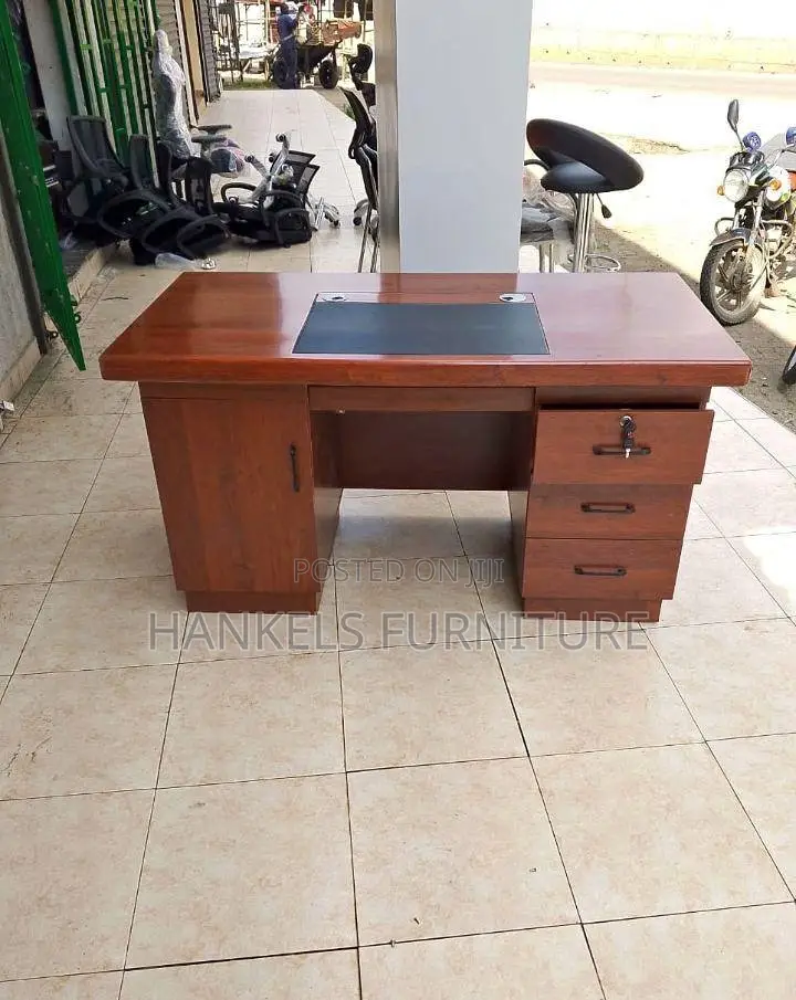 1.4m Executive Mahogany Director Office Desk Office Desk