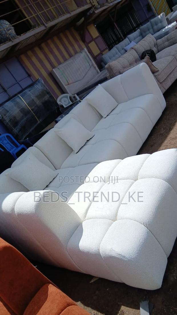 Quality Artistic 6 Seater Bubble L Sofa