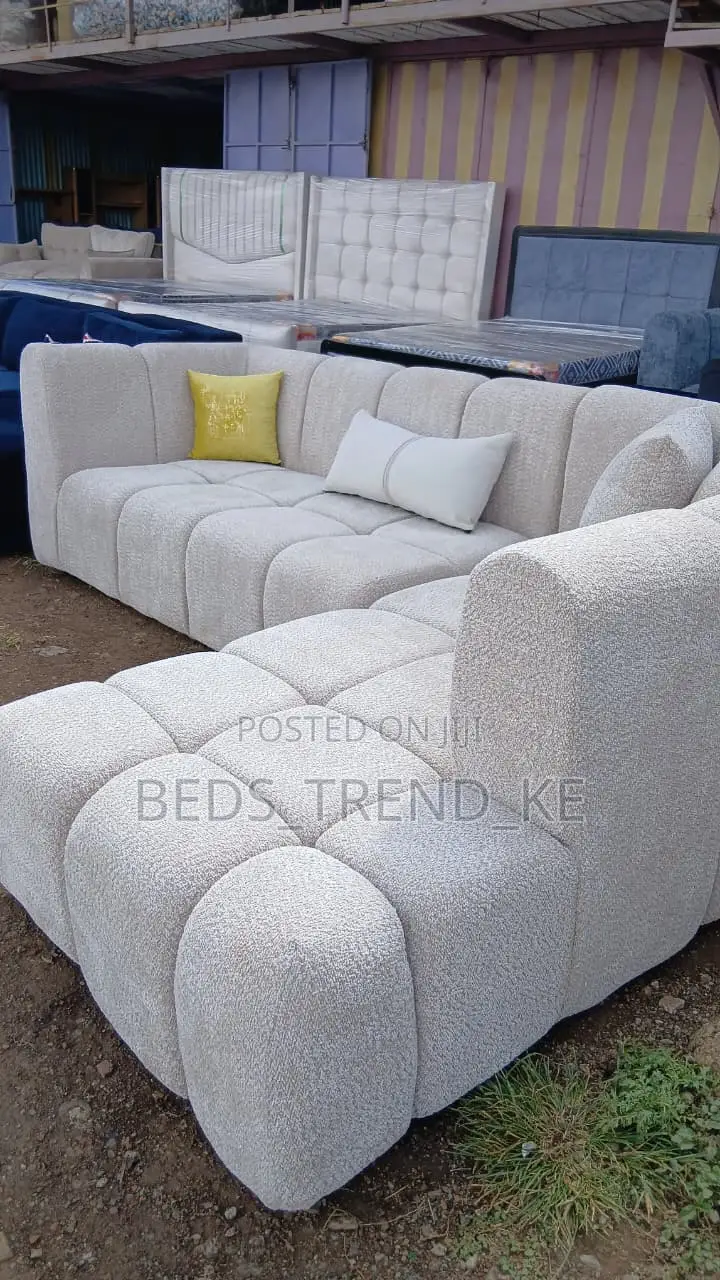 Iconic Spacious 6 Seater Bubble L Sofa