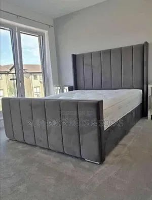 5*6 Sleek Chester Bed on Snap Sale