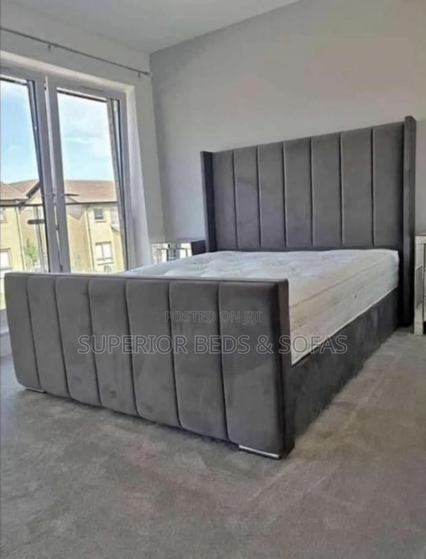 5*6 Sleek Chester Bed on Snap Sale - main view