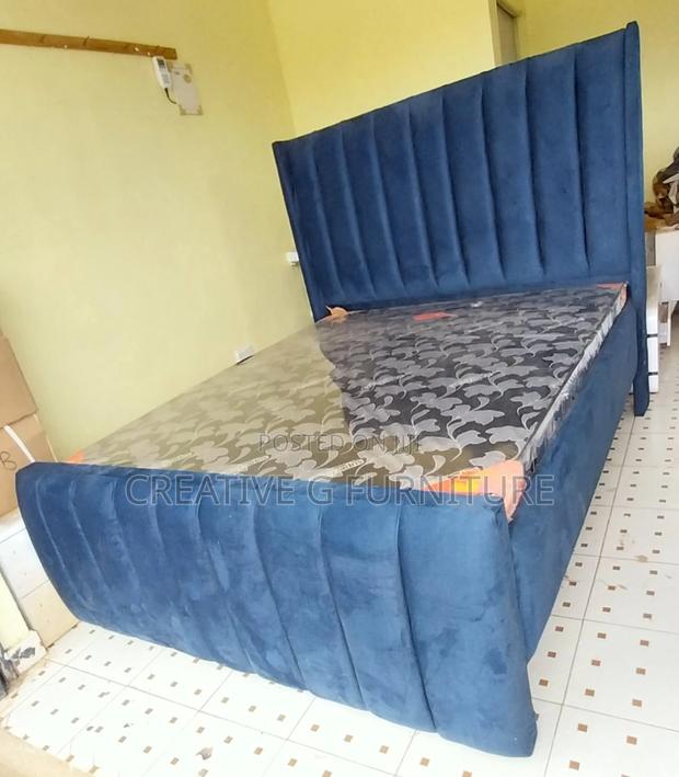 Classic Wooden Bed 5×6 - thumbnail 2