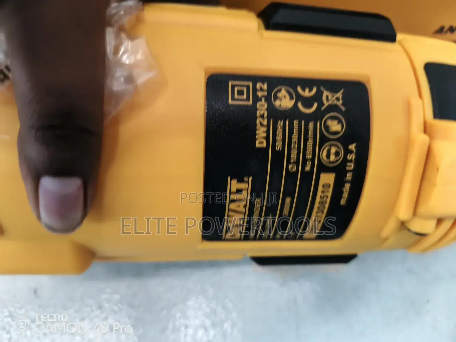 Dewalt Heavy Duty Angel Grinder /9" Dewalt Angel Grinder