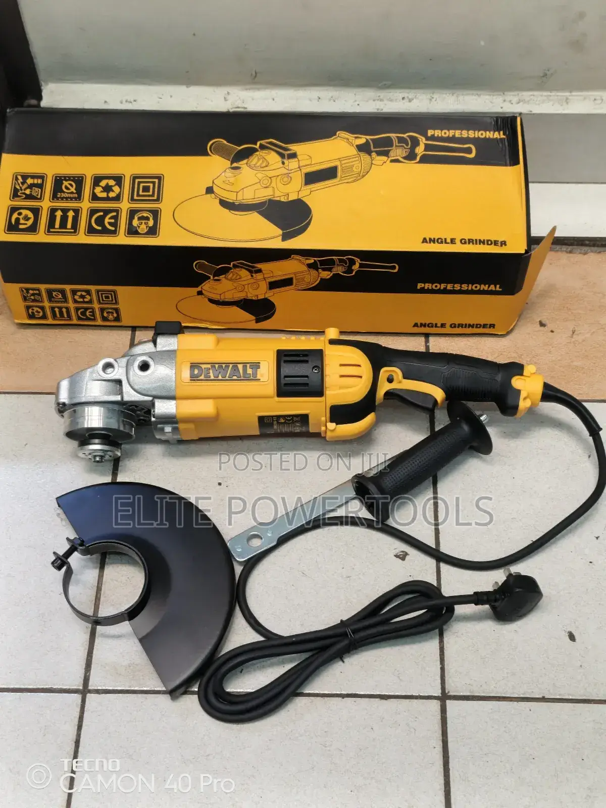 Dewalt Heavy Duty Angel Grinder /9" Dewalt Angel Grinder