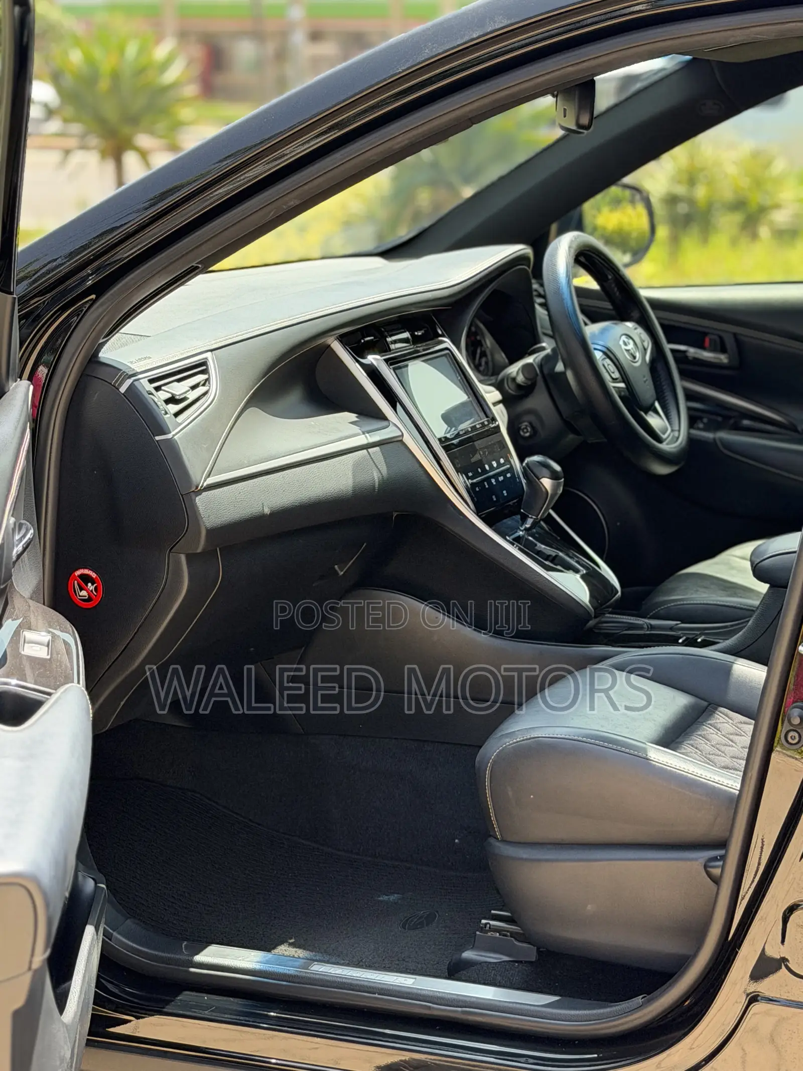 Toyota Harrier 2019 Black