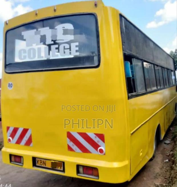 Isuzu FRR 2009 Yellow - thumbnail 2