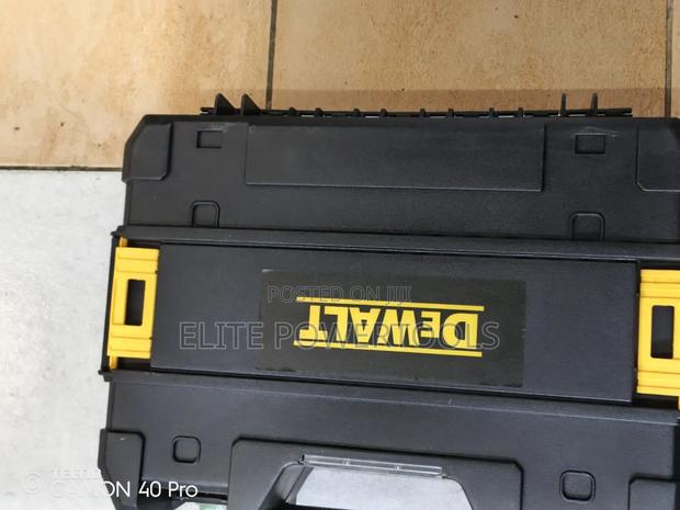 Rechargeable Dewalt Lasser Level 2 Batteries 16 Lines - thumbnail 5