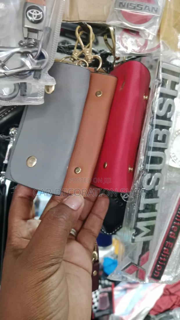Trouser Leather Hanging Key Pouch - thumbnail 3