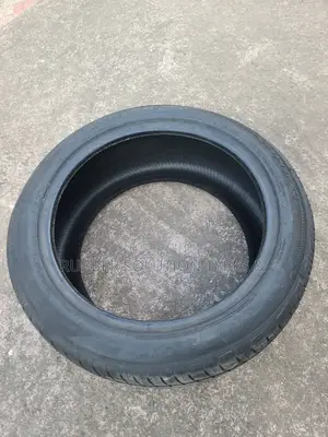 275 /45 R20 Fortune Tyres 110v X/L Fsr701