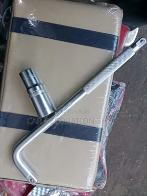 21mm Chrome Vanadium Socket With L Handle